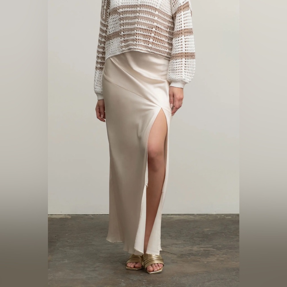 Satin Asymmetrical Side Slit Skirt in Champagne New, Size M